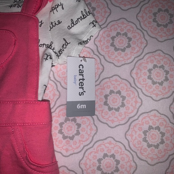 Carter’s Romper - Picture 3 of 3